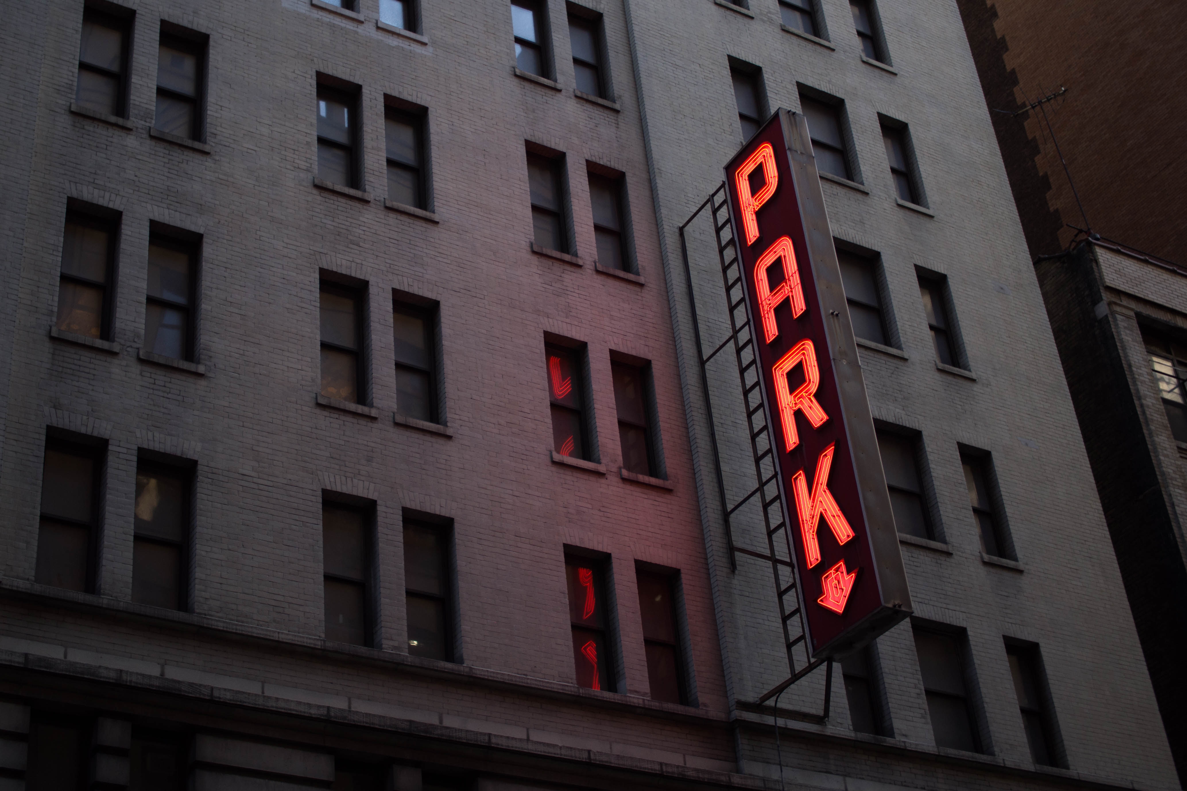 1._parking_hotel 1._parking_hotel
